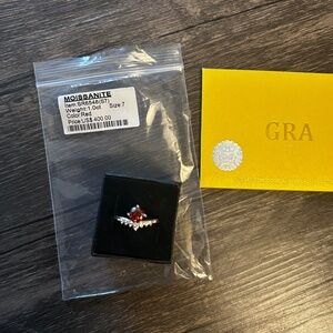 Moissanite 1carat ring size 7, sterling silver 925 with GRA certificate